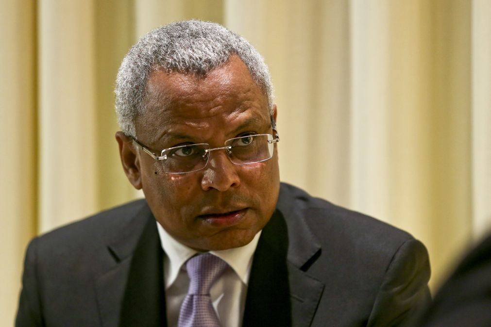 Ex-primeiro-ministro de Cabo Verde questiona transparência de negócios da TACV