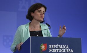 Governo aprova alterações ao diploma sobre progressão dos professores vetado pelo PR