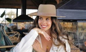 Catarina Gouveia Vende a casa de Troia: 