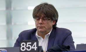 Puigdemont condiciona apoio a Sánchez à resolução do 