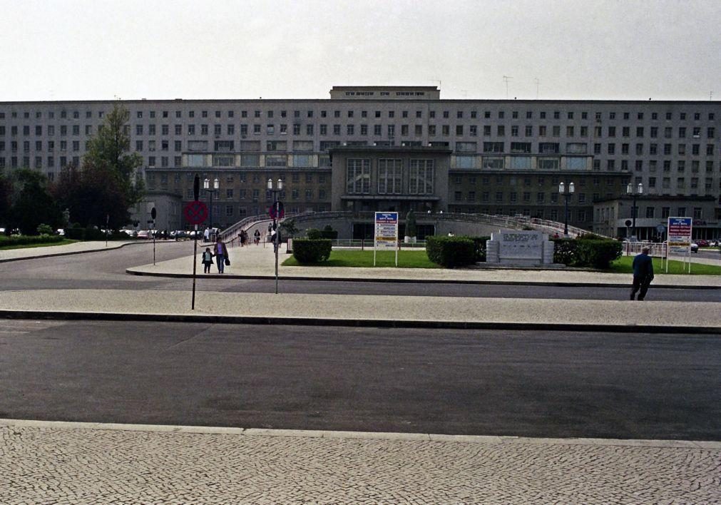 Hospital Santa Maria repete hoje análises à bactéria multirresistente