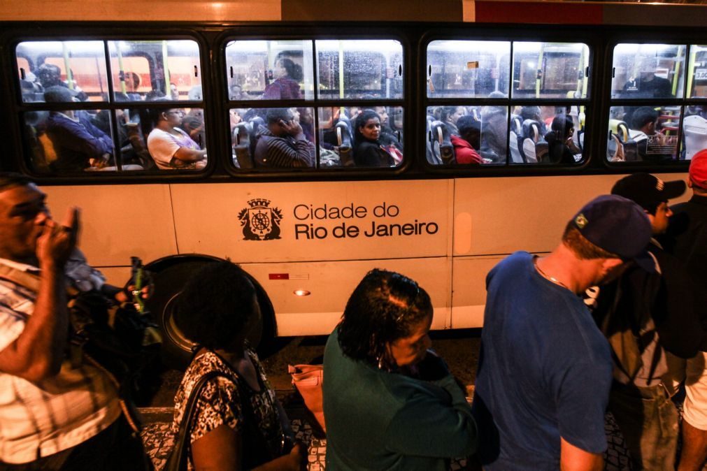 Polícia brasileira investiga rede de corrupção nos transportes do Rio de Janeiro