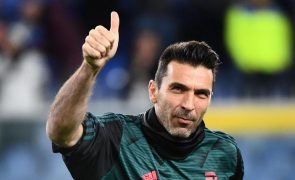 Lendário guarda-redes Gianluigi Buffon termina carreira aos 45 anos