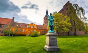 Viagens - Odense tem bons museus, locais históricos e um dos melhores zoos da Europa