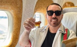 Flávio Furtado As férias de luxo do apresentador ao alcance de muito poucos