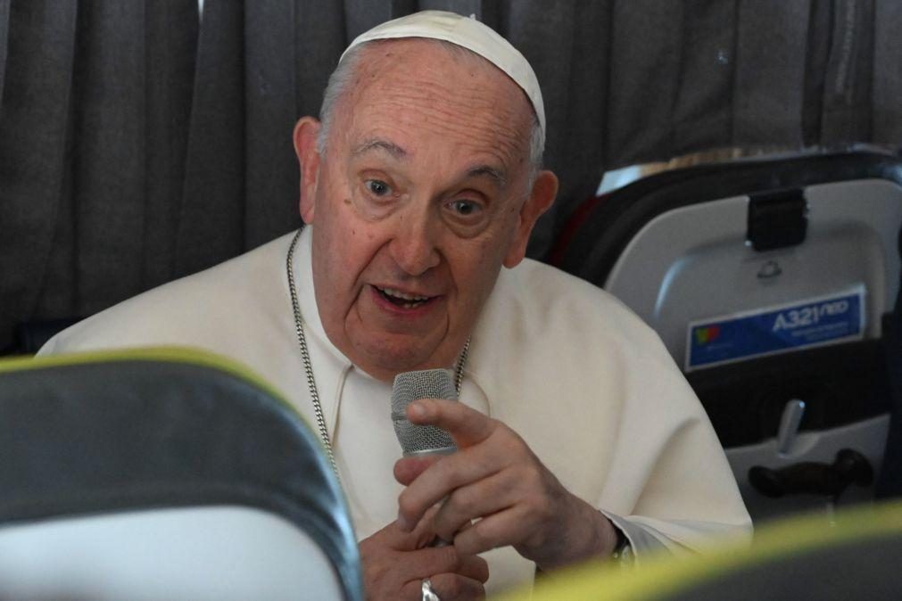 Papa expressa gratidão a Marcelo e povo português ao regressar a Roma