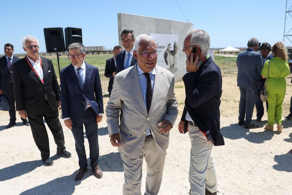 Costa agradece ao cardeal patriarca e ao bispo Américo Aguiar em almoço em S. Bento