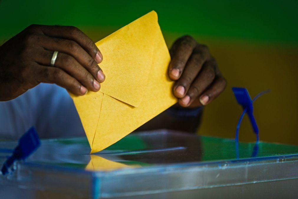 CPLP elogia processo eleitoral na Guiné Equatorial, União Africana critica