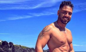 Saliência nos calções de Leandro deixa fãs inquietas: 