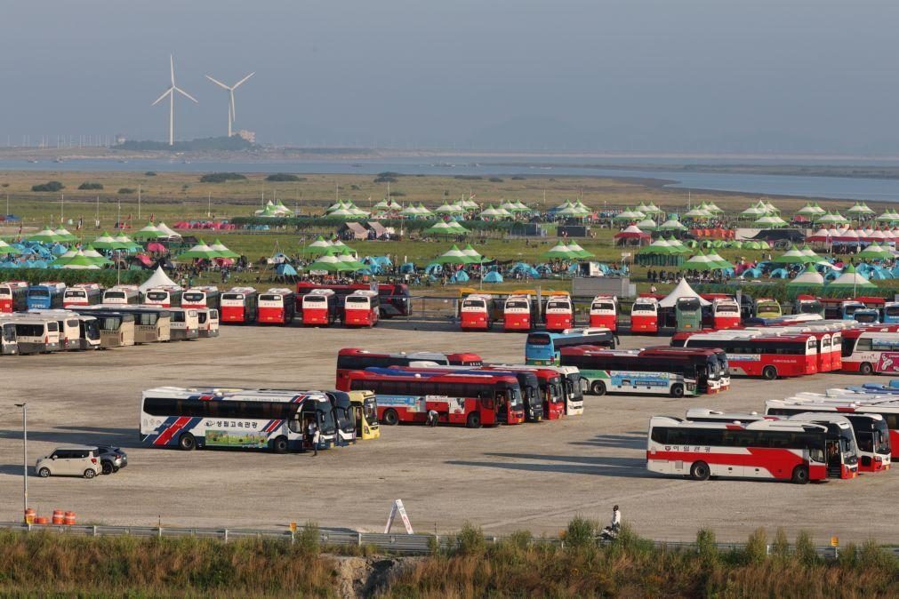Escuteiros portugueses na Coreia do Sul estão bem e a serem transferidos para Seul
