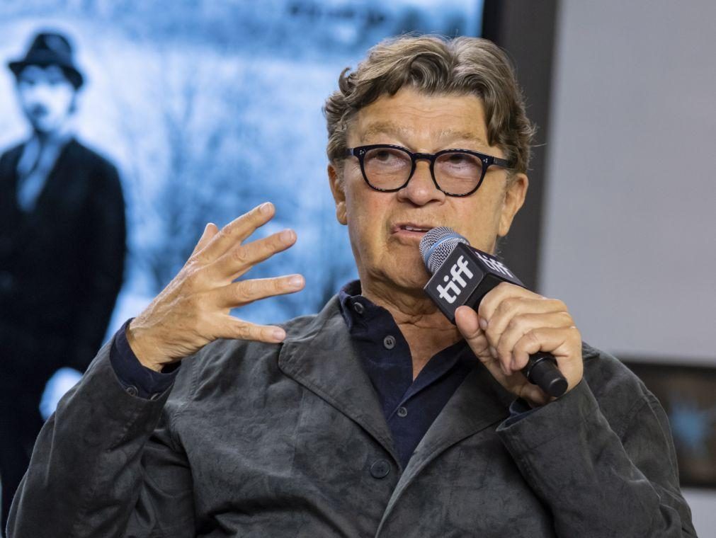 Compositor e guitarrista de The Band Robbie Robertson morre aos 80 anos