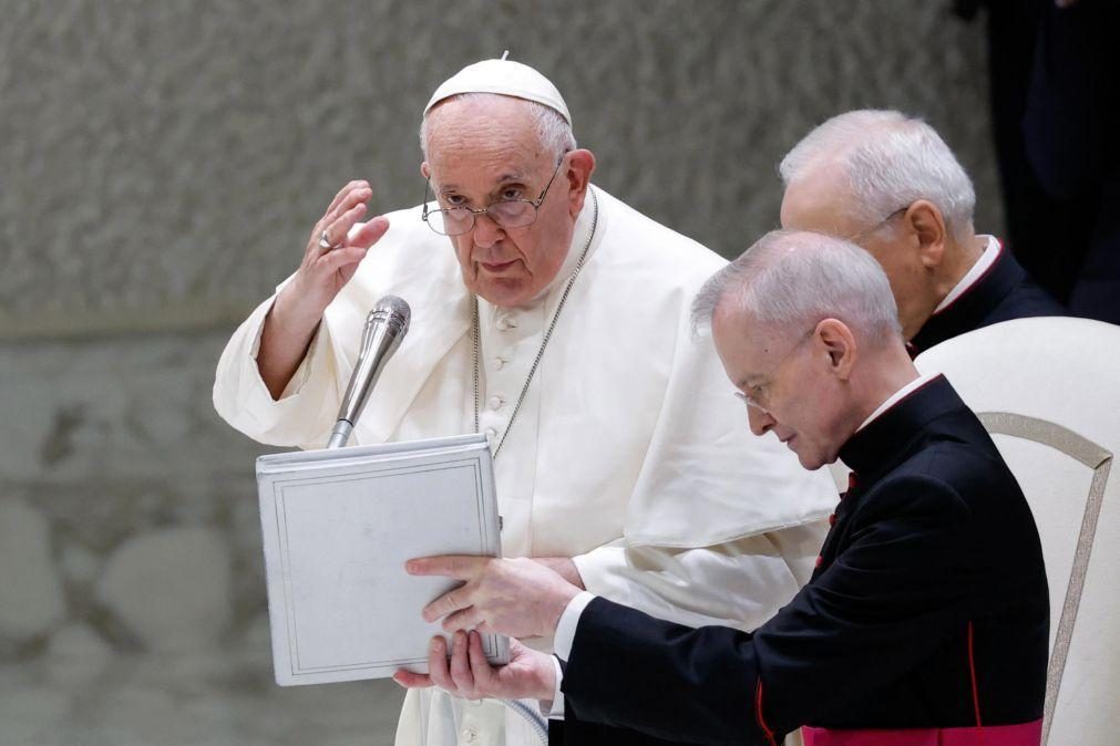 Papa quer combater a indiferença em relação aos naufrágios de migrantes