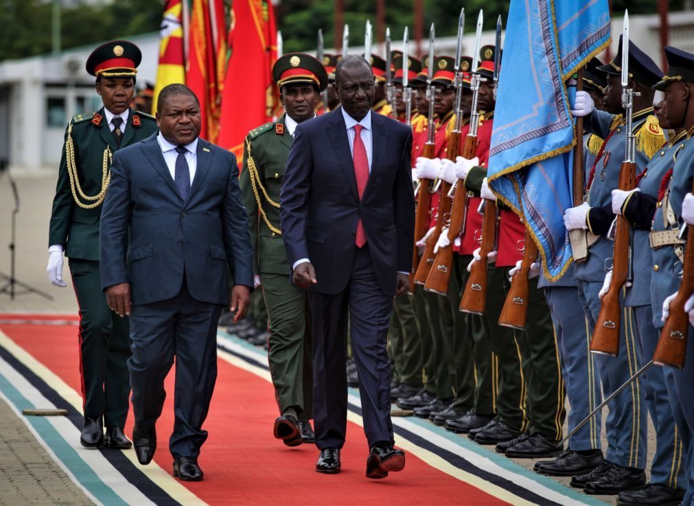 Níger: Presidentes de Moçambique e Quénia contra deposição de governos 