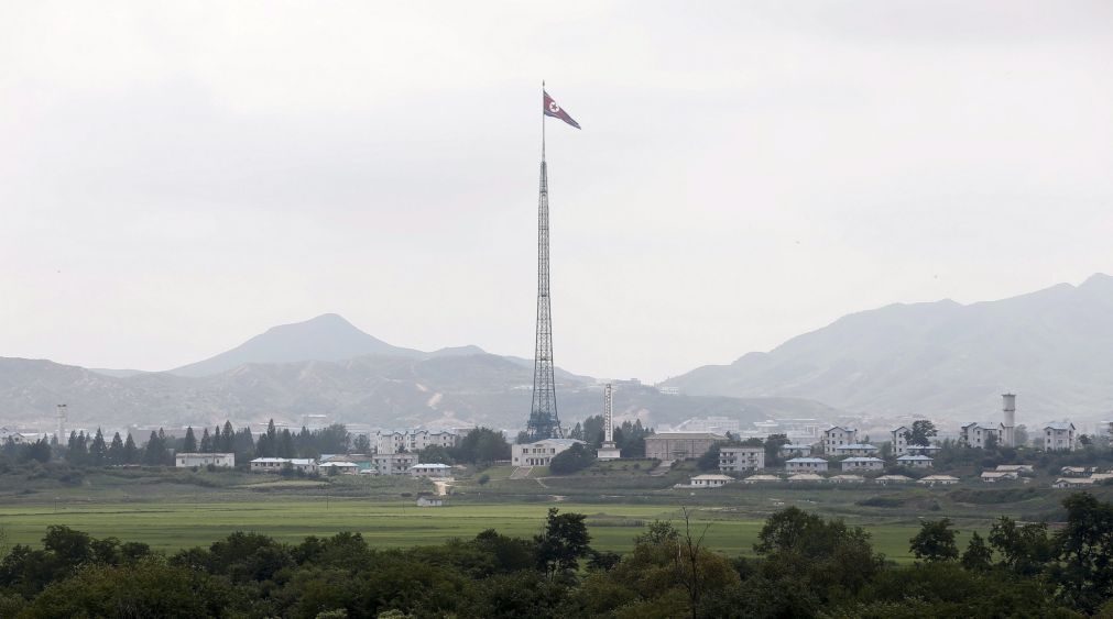 Seul anuncia deportação de norte-americano que tentou entrar na Coreia do Norte