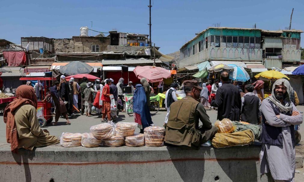 ONU alerta que falta de fundos pode levar a mais cortes em ajuda ao Afeganistão