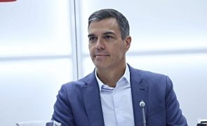 Sánchez confirma nova candidatura a primeiro-ministro de Espanha