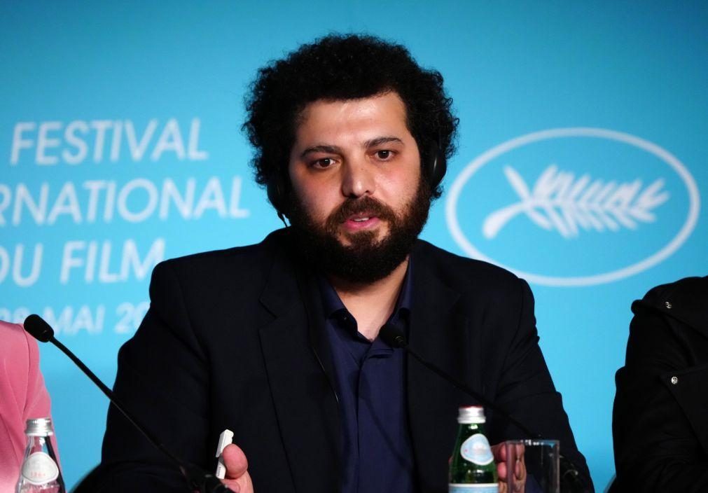 Realizador iraniano Saeed Roustaee condenado por mostrar filme em Cannes