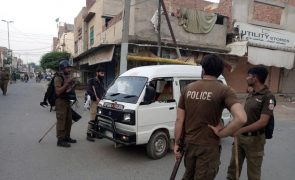 Mais de 100 muçulmanos foram detidos após ataque a igrejas no Paquistão