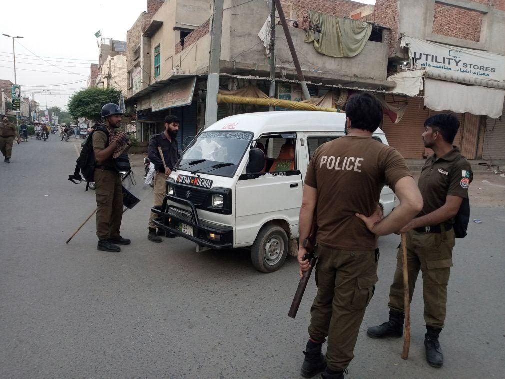 Mais de 100 muçulmanos foram detidos após ataque a igrejas no Paquistão