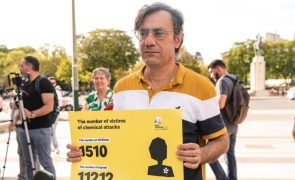 Síria: 10.º aniversário de massacre com armas químicas assinalado em zonas rebeldes