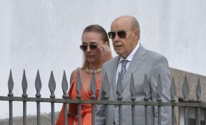 Pinto Da Costa Casa-se pela quinta vez com mulher 39 anos mais nova