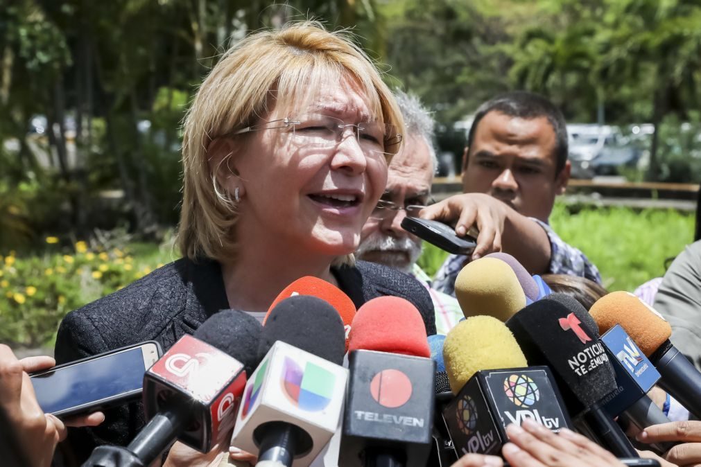 Ex-PGR venezuelana pede ao tribunal de Haia uma ordem de prisão contra Maduro
