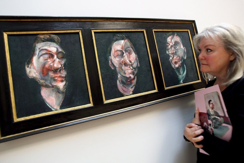 Retrato de amante de Francis Bacon vendido em leilão por 32,6 ME