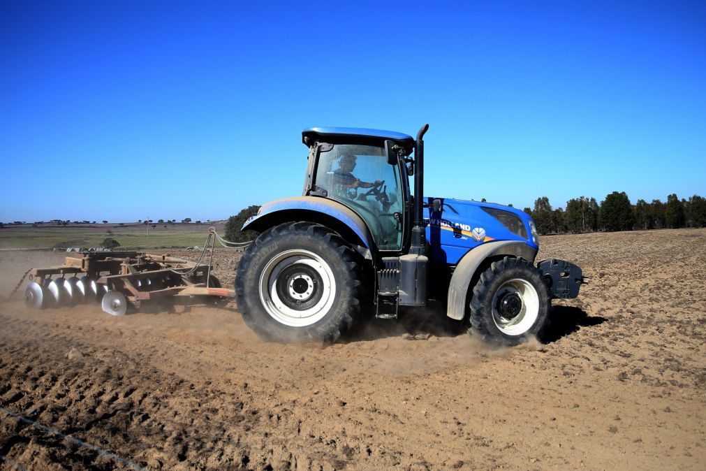 Agricultores criticam subida no gasóleo e alertam para estrangulamento do setor
