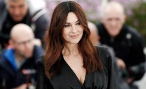Cinema - Monica Bellucci assume que imagem sexualizada ajudou carreira