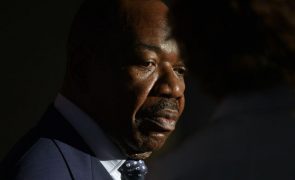 Ali Bongo pede aos gaboneses para 