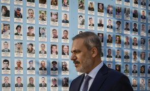 Turquia insiste em acordo de cereais mas Moscovo quer garantias