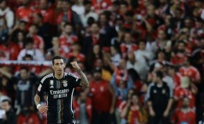 Regresso do campeão mundial Di María à Luz e 'novela' Moutinho animam mercado