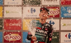 Lennard Kämna vence nona etapa da Vuelta e Sepp Kuss segue líder