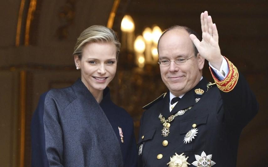 Realeza - Príncipe Alberto e Charlene: o casal de fachada quem tem hora marcada