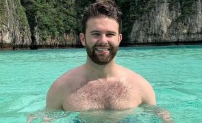 Crime - Professor, que é um sucesso nas redes sociais, foi preso por abusos sexuais