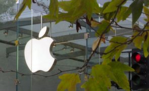 Google vai analisar nomeação como intermediária de conteúdos e Apple diz estar 