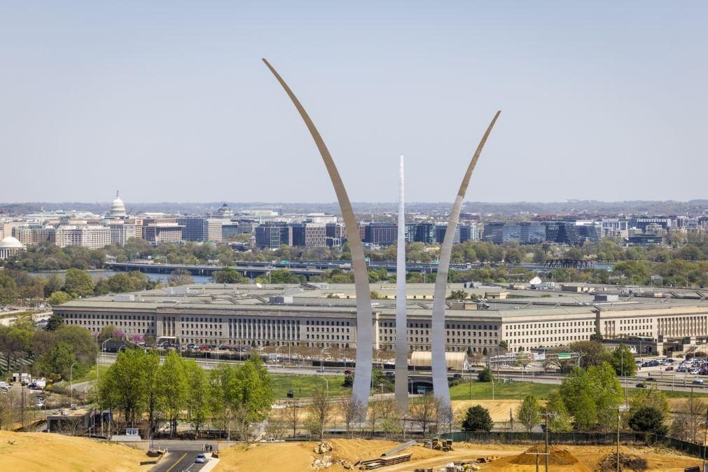 Washington fornecerá a Kiev munições de urânio empobrecido
