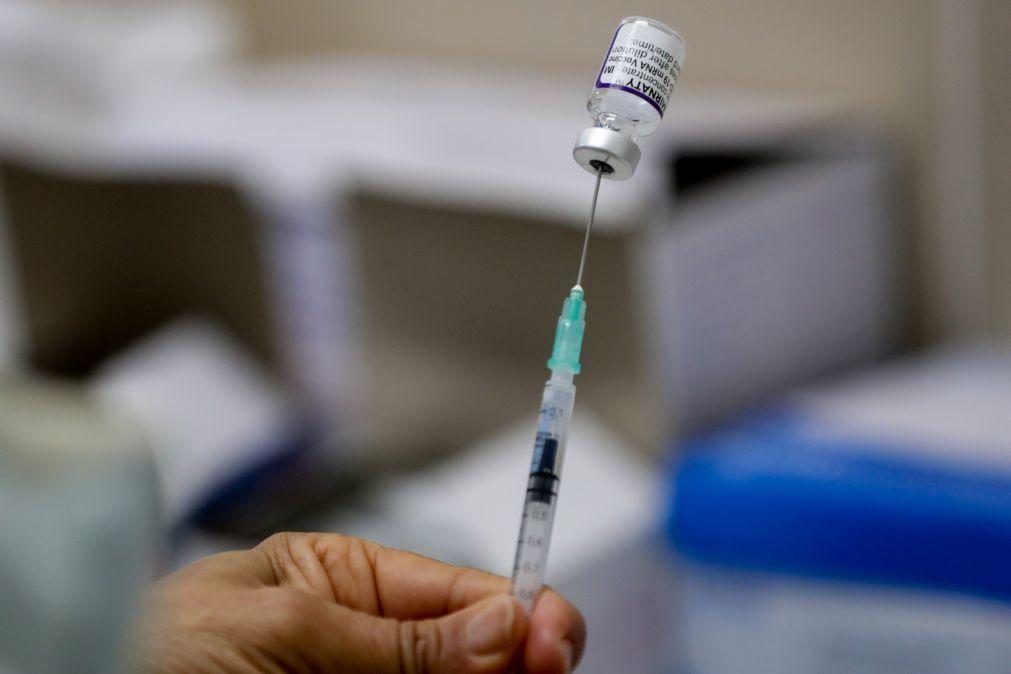 Açores seguem tendência de aumento de casos de covid-19 e preparam campanha de vacinação