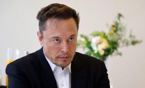 Nova biografia de Elon Musk retrata obsessões e métodos agressivos do bilionário