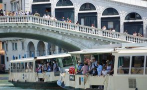 Veneza vai testar em 2024 imposto direcionado aos turistas de um dia