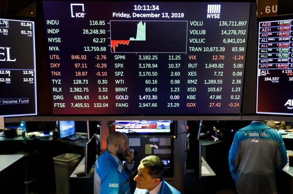 Wall Street negoceia em alta no início da sessão