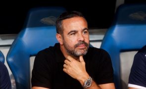 Artur Jorge quer ganhar ao Farense com exibição com mais qualidade