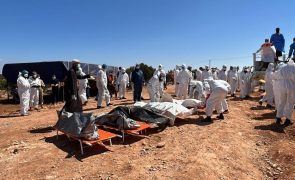 Rússia envia médicos e ajuda humanitária para a Líbia