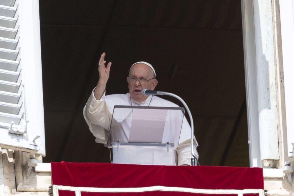 Papa Francisco pede que migrações sejam abordadas como 