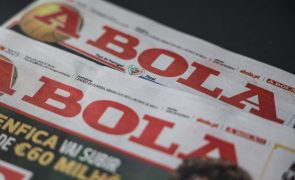 Trabalhadores d' A Bola esperam fundamento de despedimento coletivo para agir