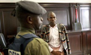 Tribunal Provincial de Luanda condena quatro ativistas a dois anos e cinco meses de prisão