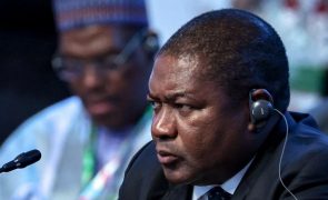 Presidente de Moçambique em Washington para assinar acordo de 500 milhões de dólares