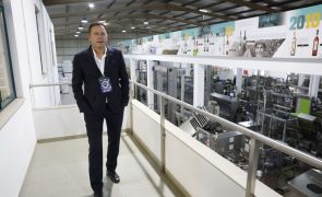 Montenegro convida portugueses a comparar resultados das maiorias de Cavaco e Costa
