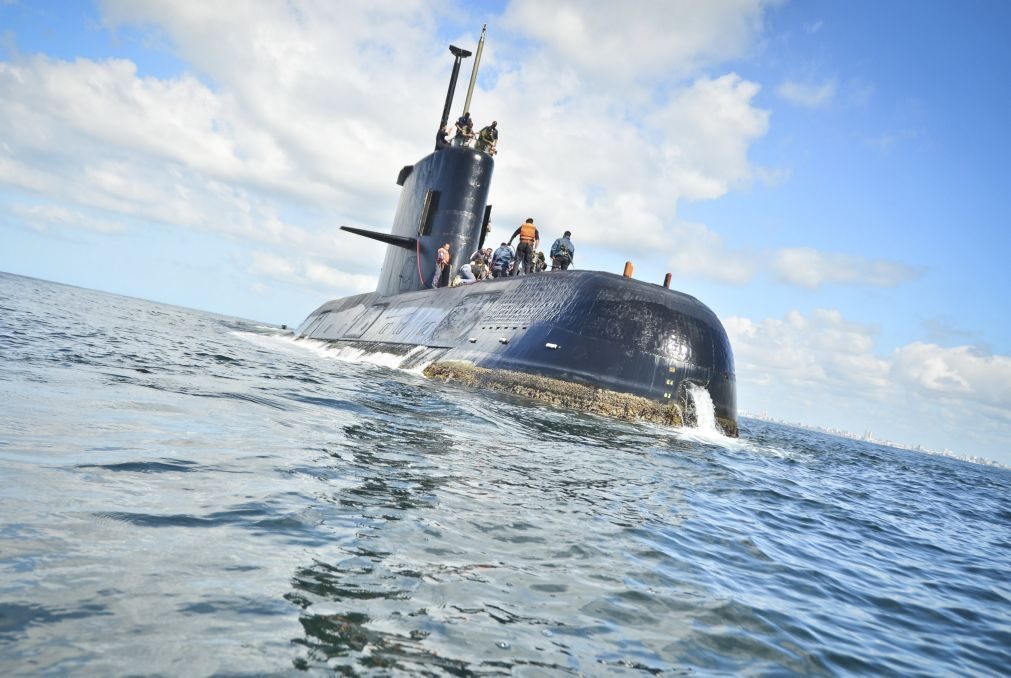 Submarino argentino reportou avaria na derradeira comunicação quarta-feira