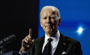 Biden acusa republicanos extremistas de ameaçarem paralisar governo federal